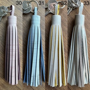 Porte-clé Pompon en cuir véritable, fait main en France image 9