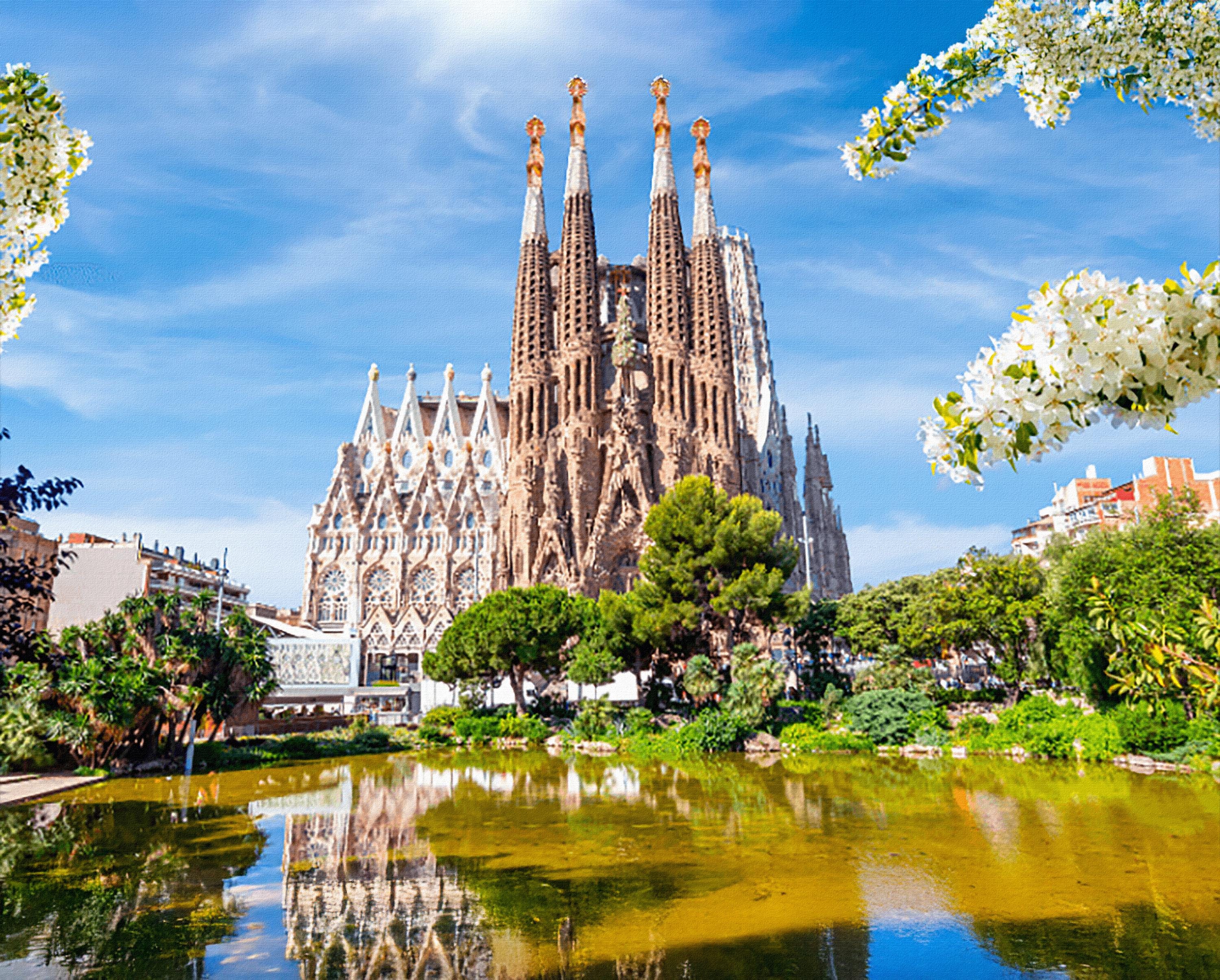 basilica-de-la-sagrada-familia-hand-stretched-canvas-national-parks