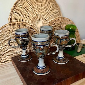 4 Vintage Handgefertigte Steinzeug Otagiri Kelche mit Griffen