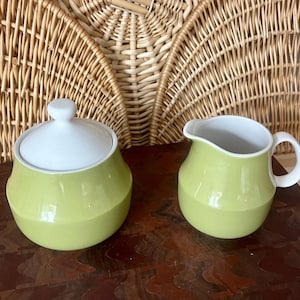 Ensemble crémier et sucrier Mikasa Cera-Stone vintage : fleurs jaunes de Tampa