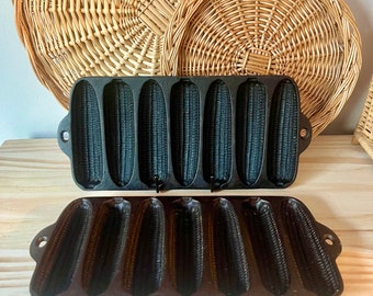 Cast Iron Cornbread pan skillet