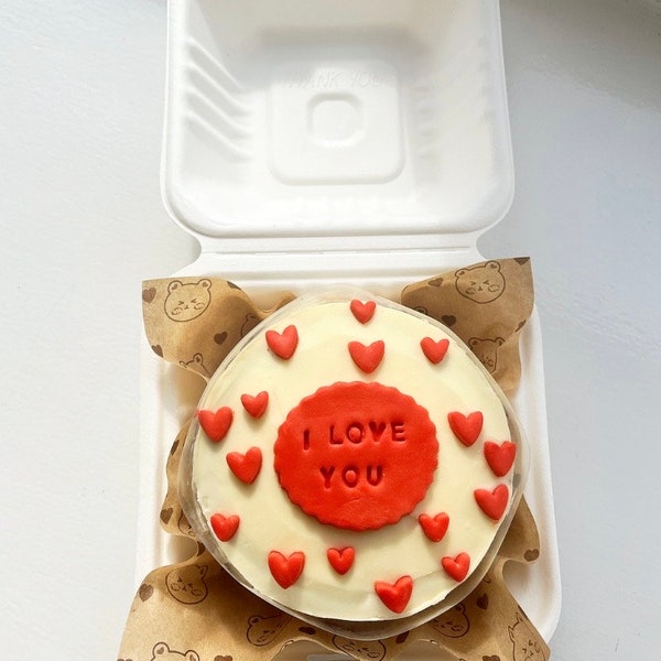 Bento Lunchbox Mini Cake by Post, Romantic Hearts Cake, Anniversary, Husband, Wife, Friend, Chocolate, Postal Treat, Personal, Handmade Gift