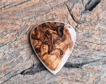 Púa de guitarra de madera de olivo, agarre cómodo, firma Bonepick