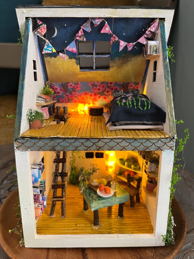 Handmade Fairy Cottage House with Vines, Flowers, Lights image 5