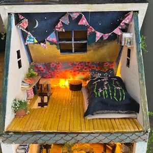 Handmade Fairy Cottage House with Vines, Flowers, Lights image 15