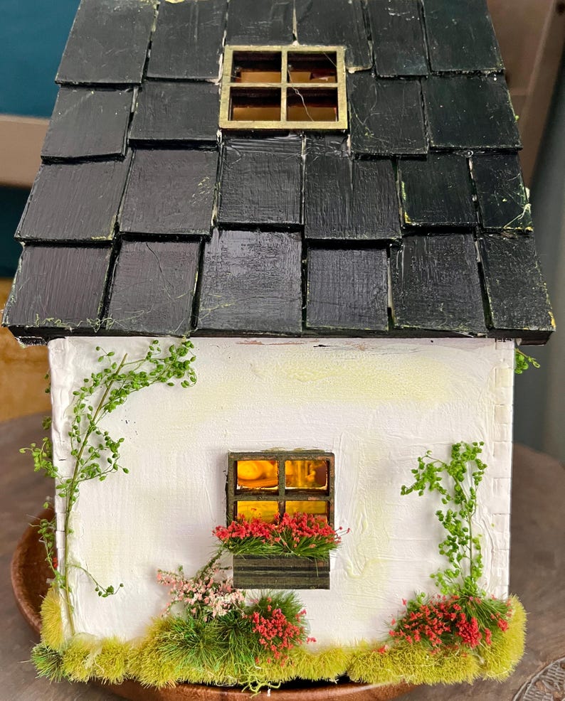 Handmade Fairy Cottage House with Vines, Flowers, Lights image 7