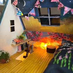 Handmade Fairy Cottage House with Vines, Flowers, Lights image 11