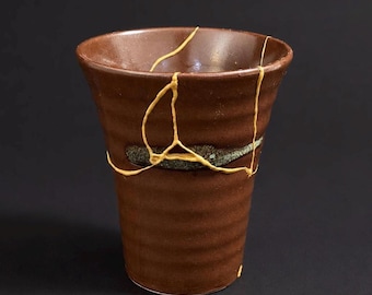 Brown Kintsugi Cup - 6 Breaks: Golden Repair, Wabi Sabi Decor