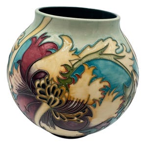 Emma Bossons Moorcroft Vase: Fire Lily, Limited Edition Art Pottery