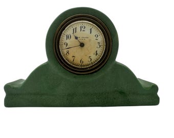 Antique Hampshire Pottery Mantle Clock Circa 1910 – Arts & Crafts Green Glaze