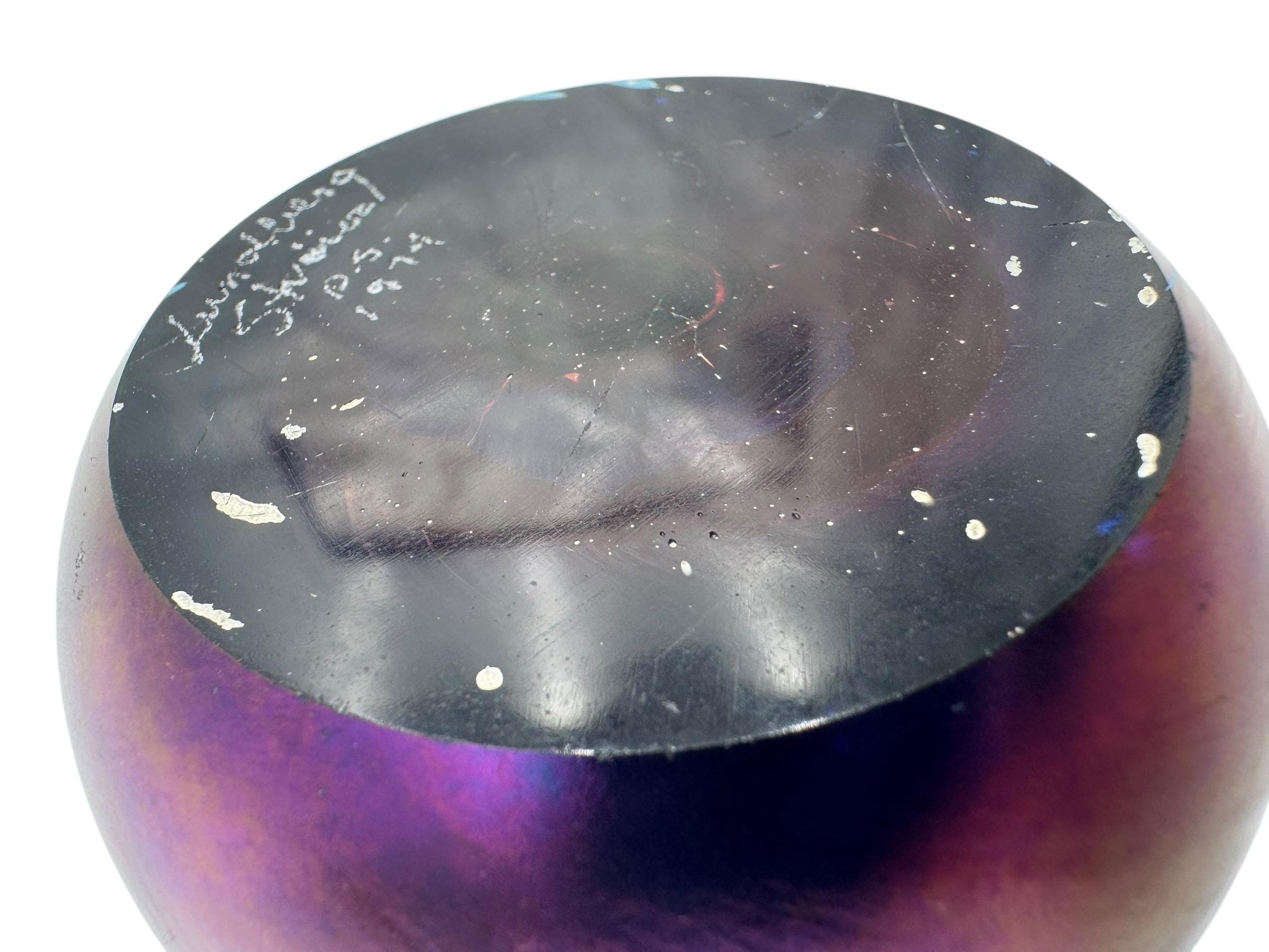 1974年 ランドバーグ・スタジオ 虹色ペーパーウェイト – ハーツ