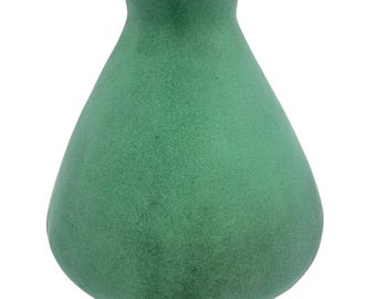 淡い緑色の彫刻模様の花瓶 il_340x270.7272115939_5ess.jpg