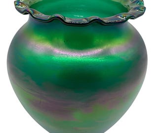 Colossal 10” Early 1900s Iridescent Art Glass Vase – Loetz/Tiffany Style Handcrafted Treasure