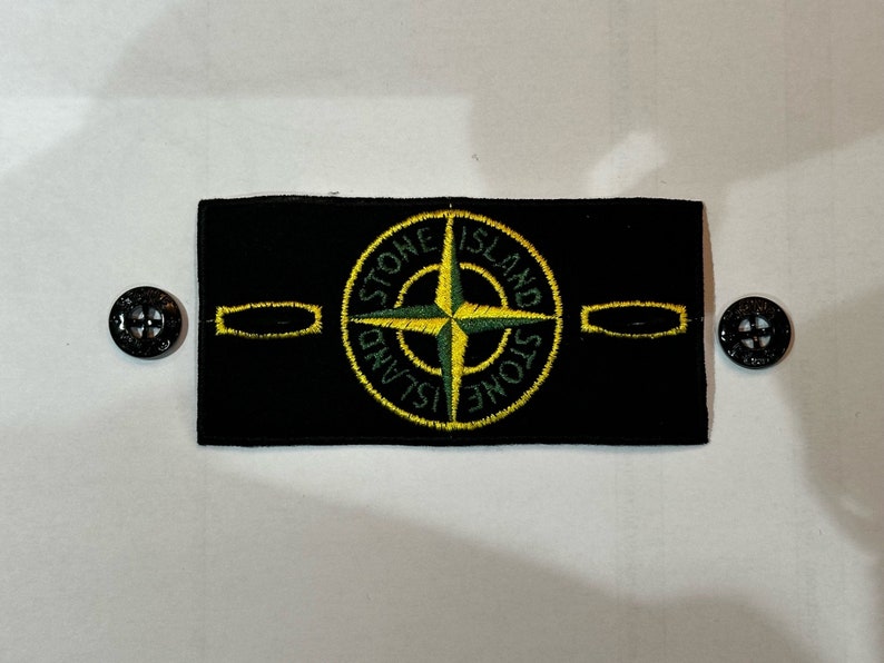 GENUINE Stone Island badge Original and 2 buttons AUTHENTIC VINTAGE zdjęcie 2