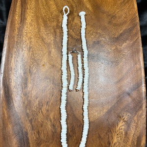 hawaiian puka shell necklace and earrings, sterling silver ear wire, Kahealani shell, puka shell, momi shell, niihau lei, hawaiian seashell