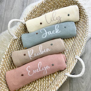 Personalised baby blanket, personalised embroidered knit baby blanket, custom name baby blanket, embroidered baby shower gift, new baby gift