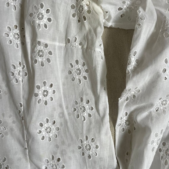 Carolina Herrera Cotton Eyelet Blouse - image 3