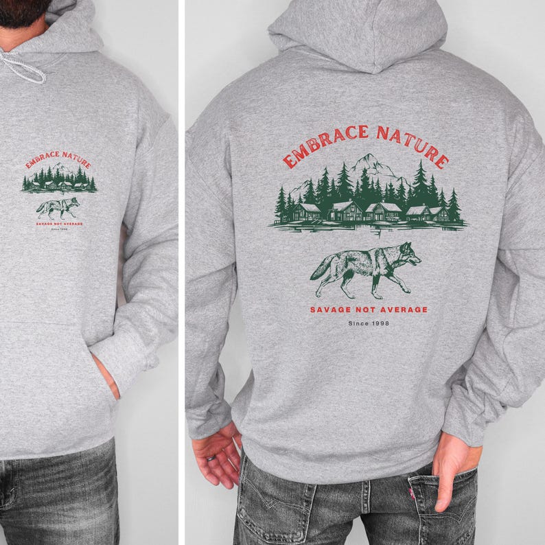 Gemütliches Sweatshirt mit Wolfsmotiv, Outdoor-Bekleidung mit Wolfsprint, von der Natur inspirierter Hoodie, Geschenk für Naturliebhaber, Outdoor-Sportbekleidung. Bild 4