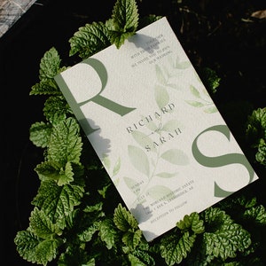 de Faire-part de mariage élégant vert sauge | Modèle d'invitation de mariage modifiable et imprimable | Modèle de papeterie de mariage minimaliste