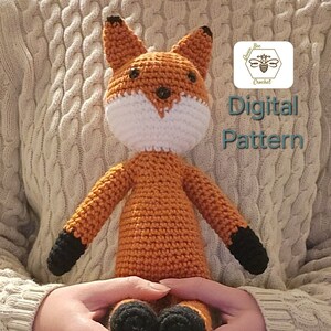 Fenwik the Fox Low-sew Amigurumi Crochet Doll Pattern | Crochet pattern for intermediate learners, simple construction, great toy for kids