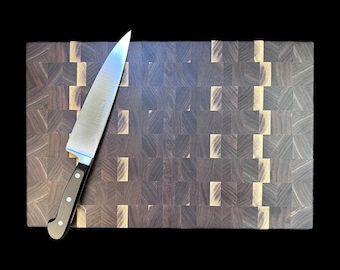 Tabla de cortar de madera de nogal. Bandeja para embutidos (45,7 cm x 30,8 cm x 4,4 cm).