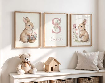 Juego de 3 láminas personalizadas de conejitos rosas para la habitación de niñas.