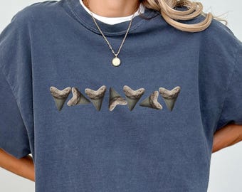 Shark Tooth Hunting Lover Gift For Shark Fossils Lover Shark Tooth T-Shirt Oversized Beach Lover Women Gifts Shark Tees Fossils Shirt