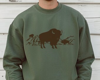 Bison Roaming Sweatshirt Bull Buffalo Sweater Wilderness Outfit Buffalo Crewneck Mountain Pullover Buffalo Men outfit Hiking Sweatshirt