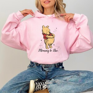 Bear Mommy To Bee Sweatshirt, Gift for Mommy, Winnie The Pooh, Pregnancy Reveal, Funny Maternity Hoodie, Baby Announcement, Baby Shower Gift