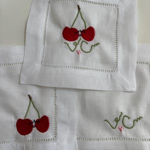 Serviette de table à cocktail en lin personnalisée : monogramme brodé, serviette de table pour boisson ajourée image 13