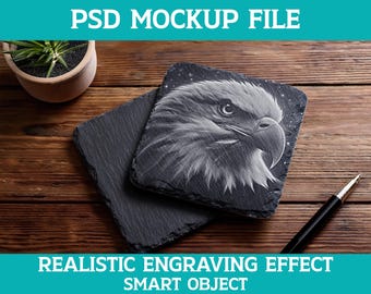 Maqueta de posavasos de pizarra grabada - Plantilla de objeto inteligente PSD con grabado láser realista - Añade tu propio diseño - Maqueta para posavasos de pizarra