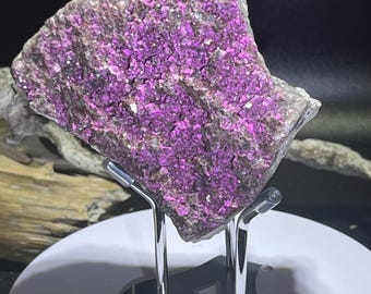 Cobalto calcite specimen