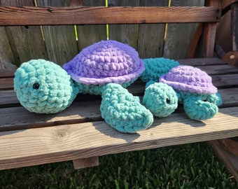 Handmade Crochet Sea Turtle Plush Set: Mama and Baby Turtle