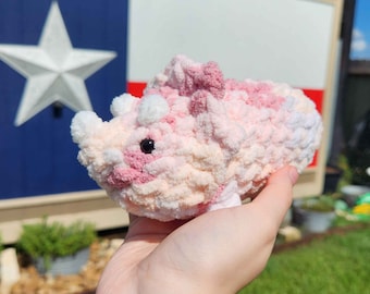 Crochet Triceratops, dinosaur, completely handmade and customizable