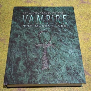 HARDCOVER BLACK & WHITE Vampire the Masquerade 20th Anniversary Edition V20