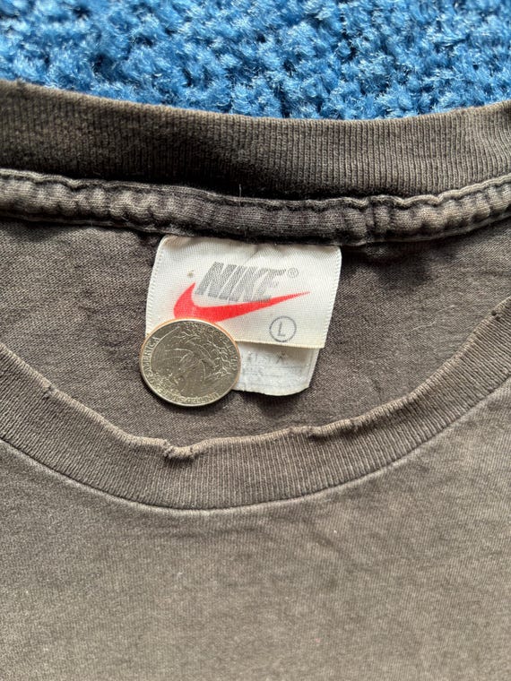 Nike: Vintage tee - image 3