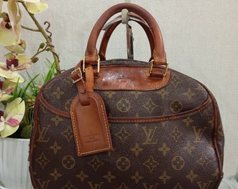 Top handle bag by Louis Vuitton Vintage Deauville Monogram leather