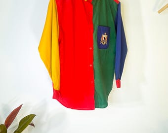 Camisa vintage de los 90 con escudo y bloques de color / Camisa de algodón estilo preppy con botones, talla M para mujer