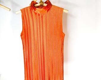 Blusa sin mangas vintage naranja con microplisado, tallas S-M, años 2000