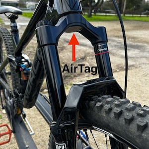 Low Profile AirTag Mount for Mountain Bike Forks, Bicycle Security, Bicycle tracking