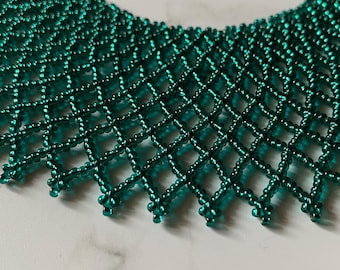 Handmade Beaded Collar Necklace – Emerald Green Czech Glass Beads