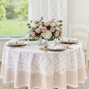 White and Gold Round Tablecloth for Wedding - Luxury fabrics and unique woodblock prints, handcrafted in India - Vanilla Glacé