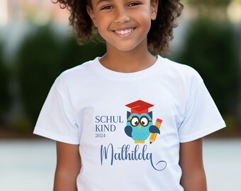 Personalisiertes Schulkind T-Shirt, Einschulungsgeschenk für Mädchen und Jungs, Schulkind 2024, T-Shirt Schulanfang, Schuleintritt Geschenk