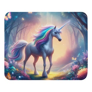 Magical Unicorn Mouse Pad – Colorful Fantasy Design, Soft Polyester Surface, 220x180mm, Natural Rubber Base – Perfect for Office & Gaming