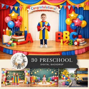 Può includere: Uno sfondo digitale per la laurea della scuola materna con un bambino in toga su un palco. Il palco è decorato con palloncini, libri e la scritta "Congratulazioni!" Lo sfondo include il testo "30 PRESCHOOL DIGITAL BACKDROP".