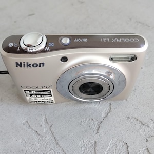 Nikon Coolpix L21 - Etsy