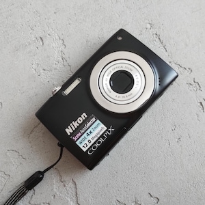 Nikon Coolpix 2500 - Etsy
