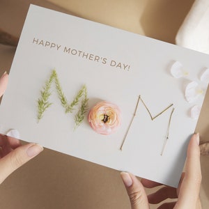 Día de las madres hermosa boho floral tarjeta digital mamá flor gráfico diseño minimalista descarga digital instantánea decoración perfecta pastel presente