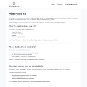 Puede incluir: Una p&aacute;gina web de SkinTherapy.io que detalla los tratamientos de microneedling. La p&aacute;gina incluye informaci&oacute;n sobre qu&eacute; puede ayudar el tratamiento, como la textura desigual de la piel y las l&iacute;neas finas, y para qui&eacute;n es adecuado.