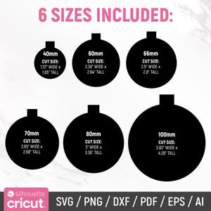 Puede incluir: Seis archivos de corte SVG de adornos circulares negros en diferentes tamaños: 40 mm (1,57" de ancho x 1,85" de alto), 60 mm (2,36" de ancho x 2,64" de alto), 66 mm (2,5" de ancho x 2,8" de alto), 70 mm (2,65" de ancho x 2,98" de alto), 80 mm (3" de ancho x 3,36" de alto) y 100 mm (3,82" de ancho x 4,28" de alto).